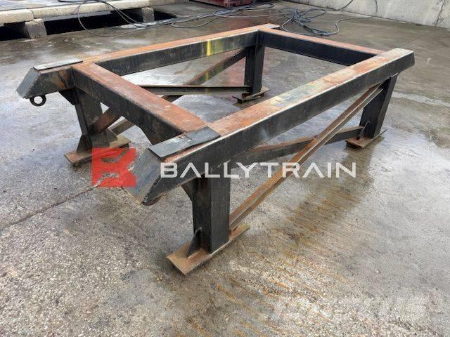  Work Benches Drobilice