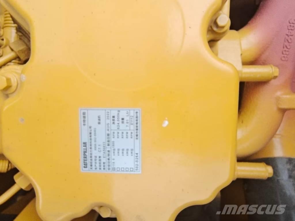 CAT 323 GC Bageri guseničari