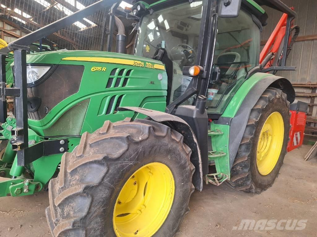 John Deere 6115 R Traktori