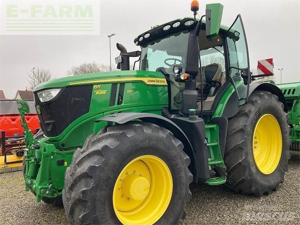 John Deere 6r250 Traktori