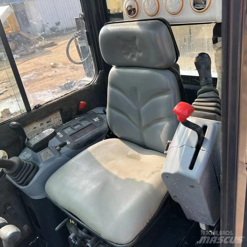 Bobcat 331 Mini bageri < 7t