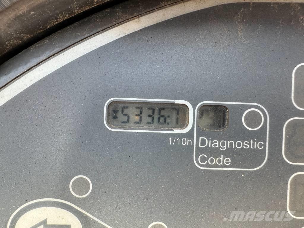 Hamm HD 10C VV Valjci sa duplim bubnjem