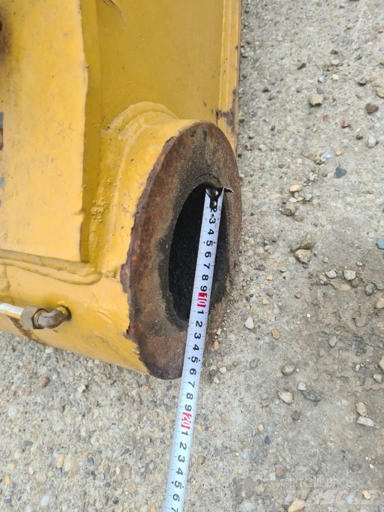 CAT 330 CL Utovarne korpe