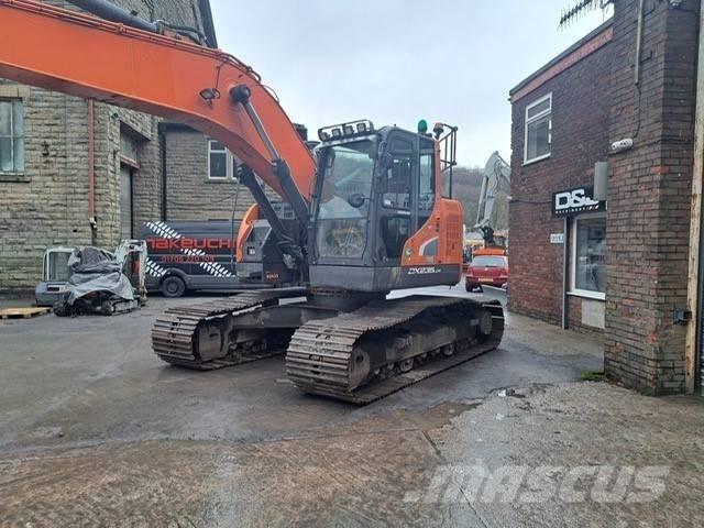 Doosan DX 235 LCR-5 Bageri guseničari