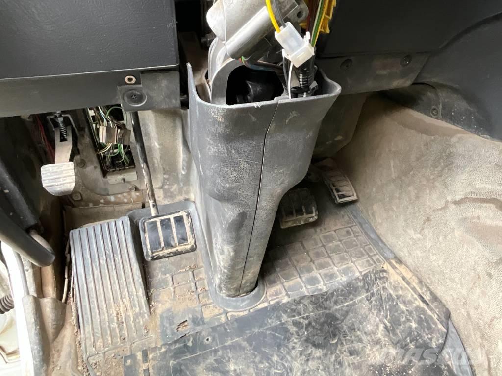 Yanmar TW 95 Bageri točkaši