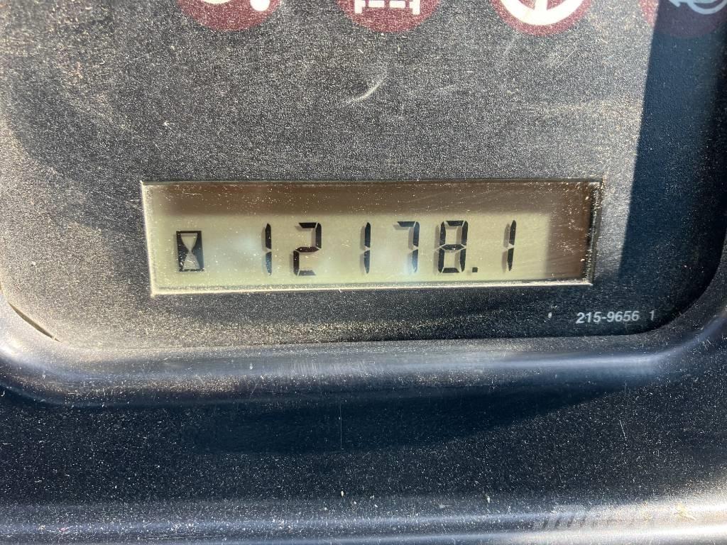 CAT 826 H Nabijači zemlje