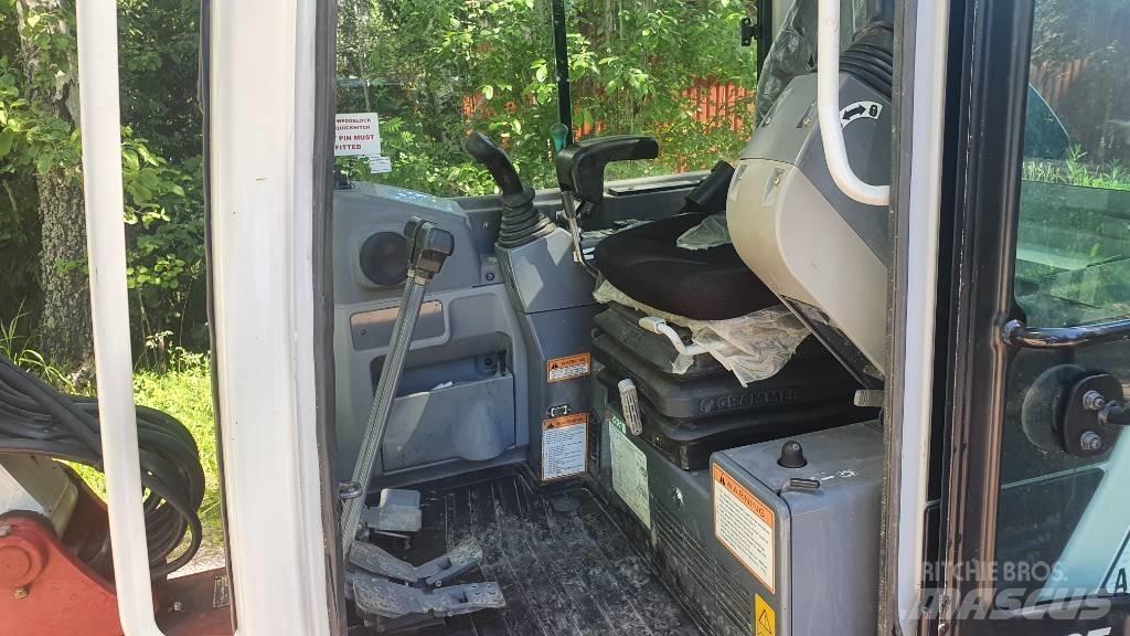 Takeuchi TB235 Mini bageri < 7t