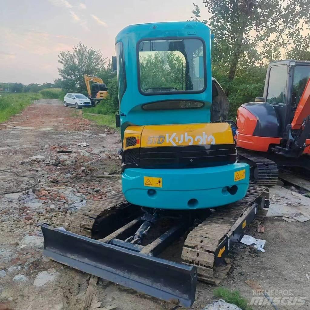 Kubota KX 135 Bageri guseničari