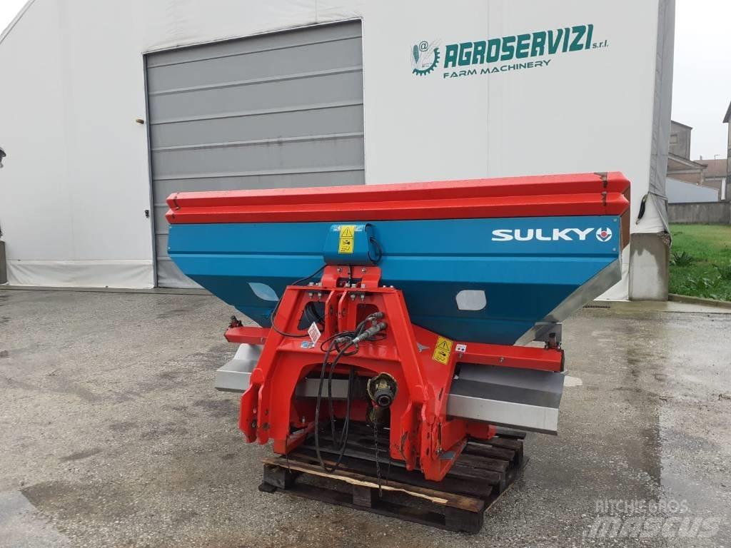 Sulky DPX 194 N. 266 Rasturači mineralnog đubriva