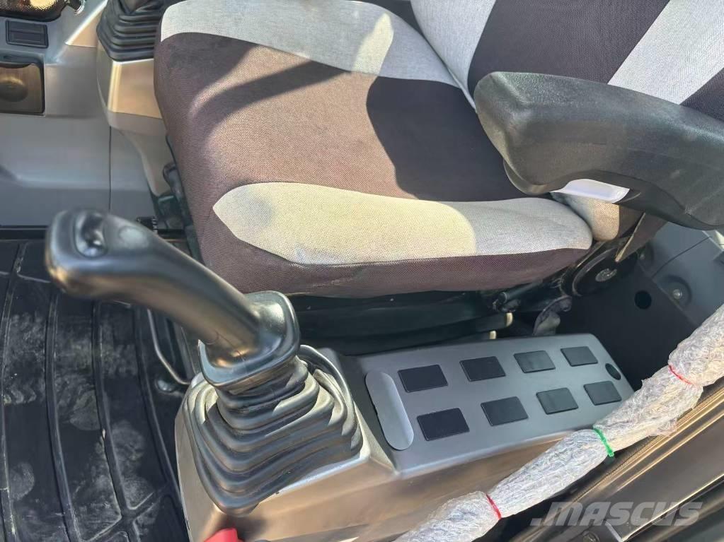 Doosan DX 225 LCA Midi bageri 7t – 12t