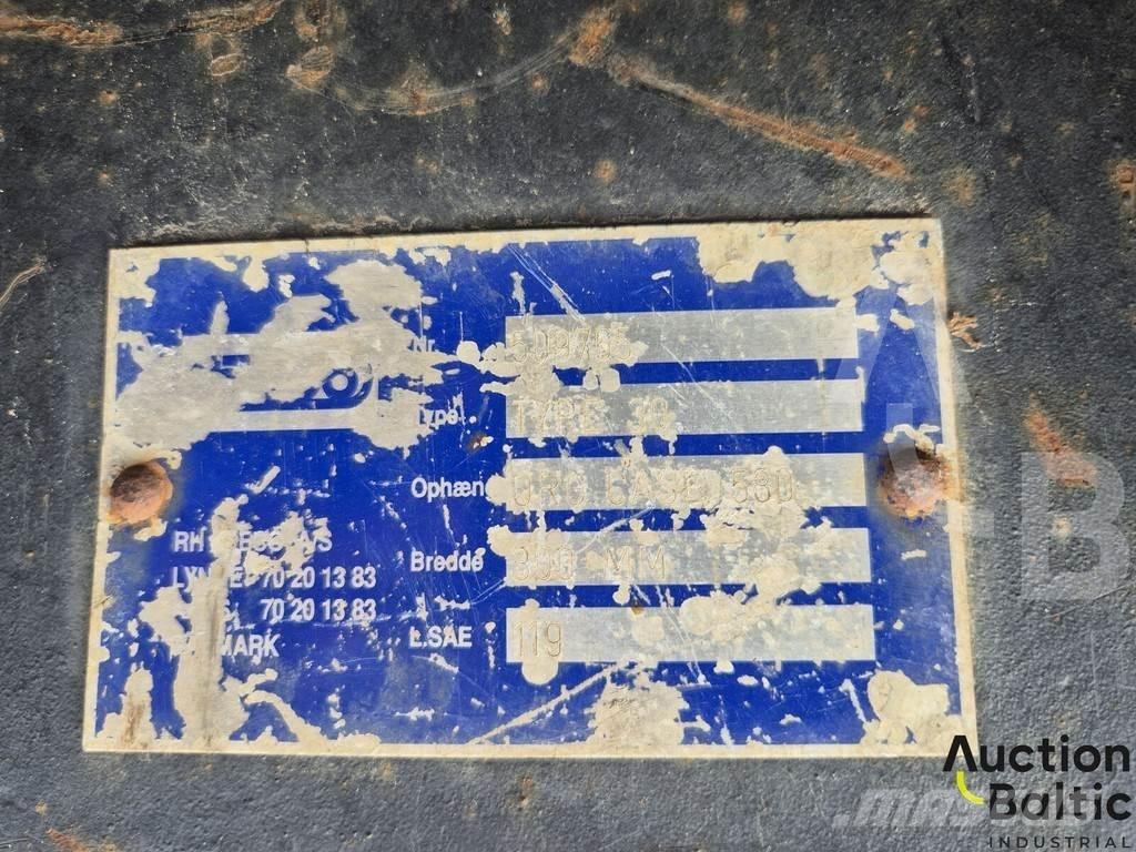 CASE 695 SR-4 PS Rovokopači