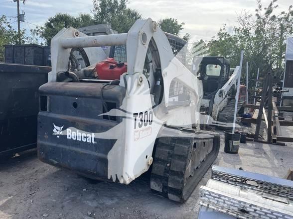 Bobcat T300 Skid steer mini utovarivači