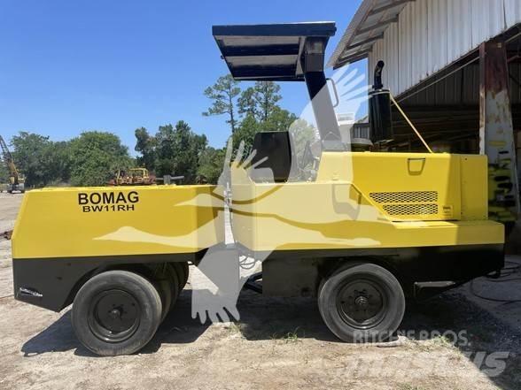 Bomag BW11RH Gumeni valjci na točkovima