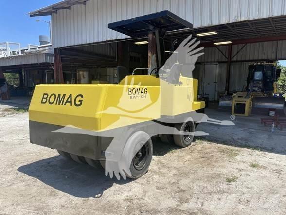 Bomag BW11RH Gumeni valjci na točkovima