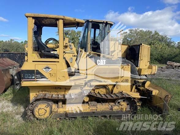 CAT D3G XL Buldožeri guseničari