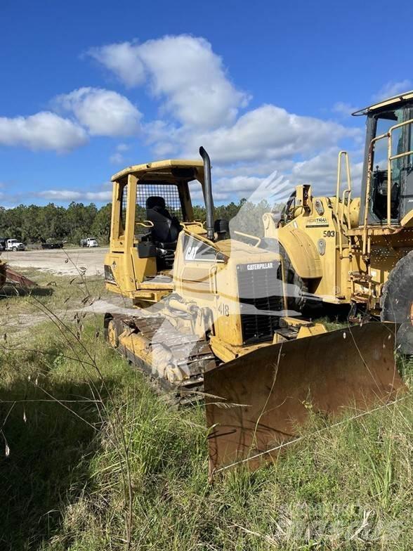 CAT D3G XL Buldožeri guseničari