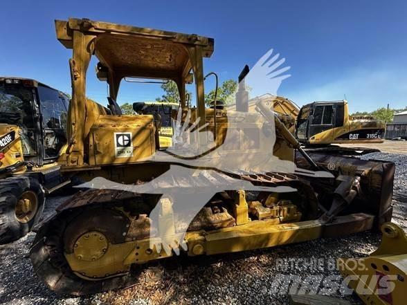 CAT D6D Buldožeri guseničari