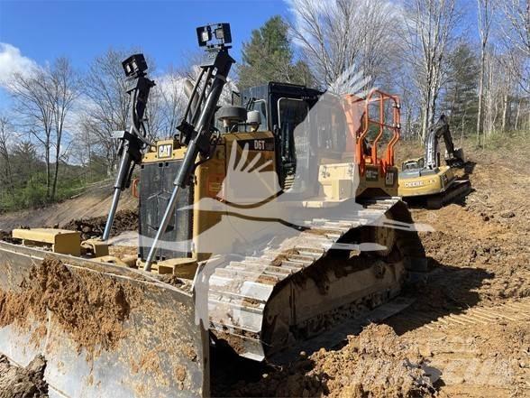 CAT D6T LGP Buldožeri guseničari