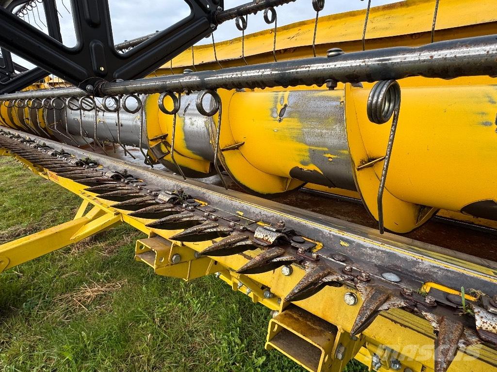 New Holland CX 8070 Kombajni