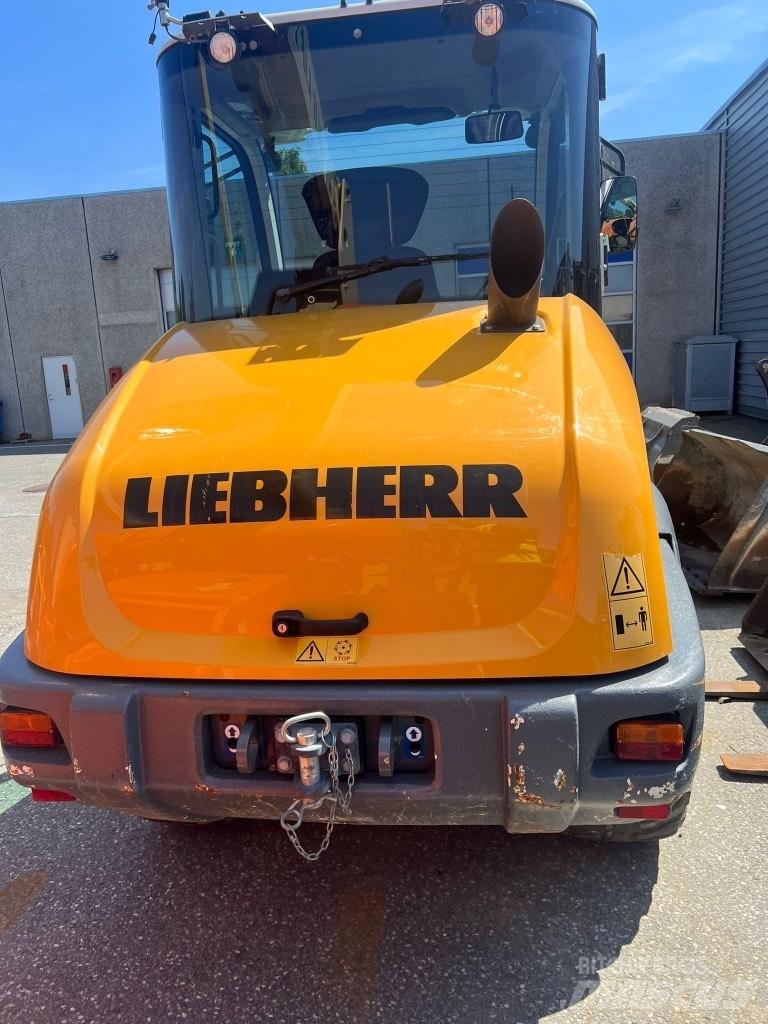 Liebherr L 506 Utovarivači na točkove