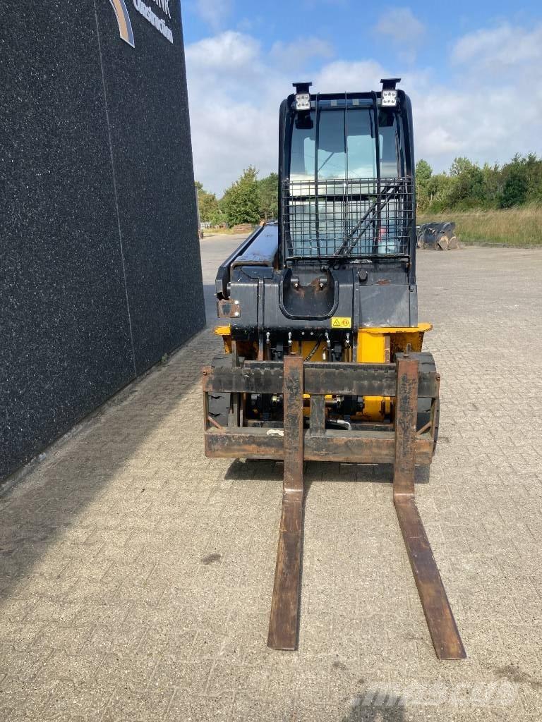 JCB TLT 35 D 4x4 Teleskopski viljuškari