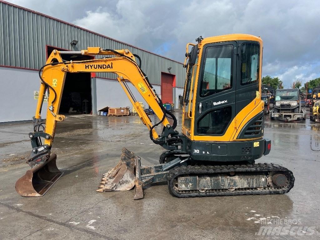 Hyundai R30 Z-9AK Mini bageri < 7t