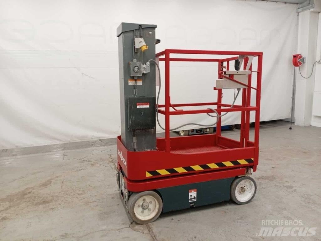 SkyJack SJ 16 Jarbolne penjajuće platforme