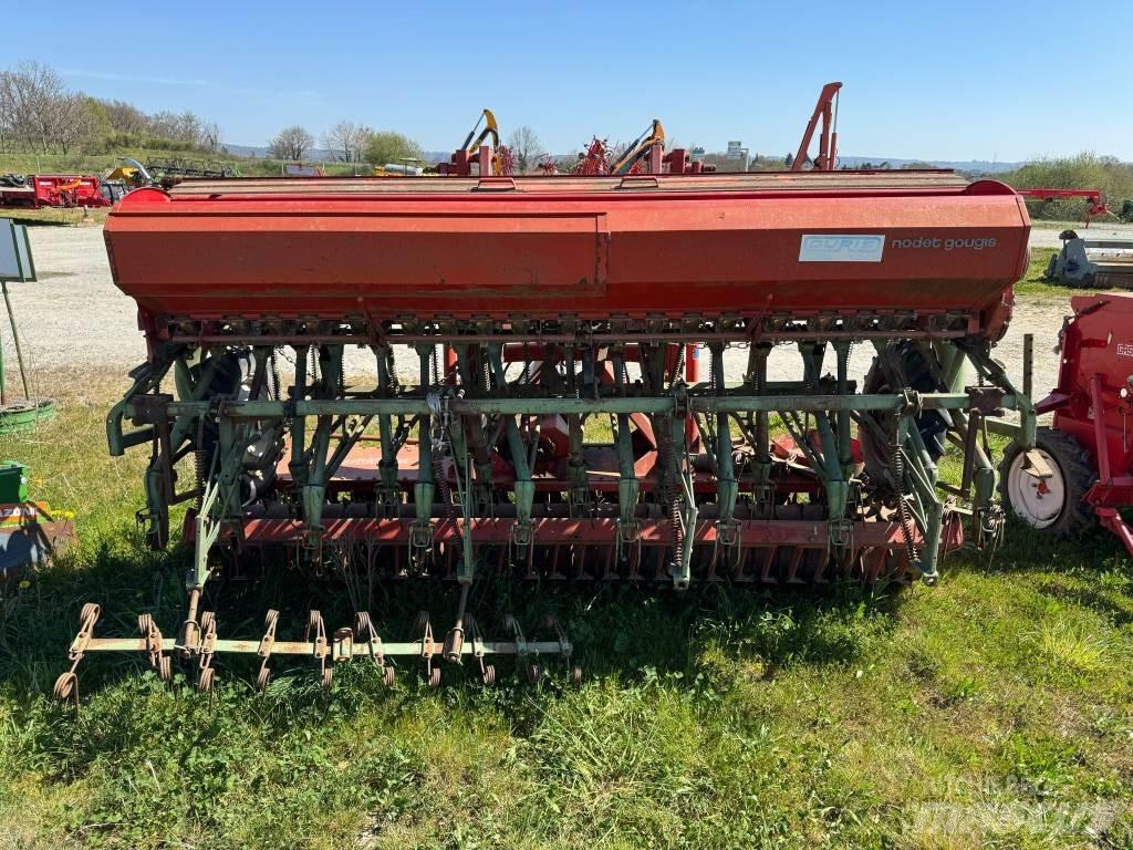 Kuhn NODET + HRB301 Kombinovane sejačice