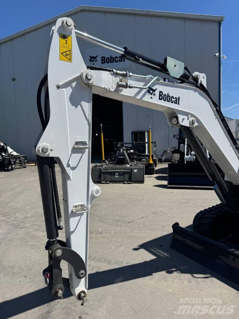 Bobcat E35z Mini bageri < 7t