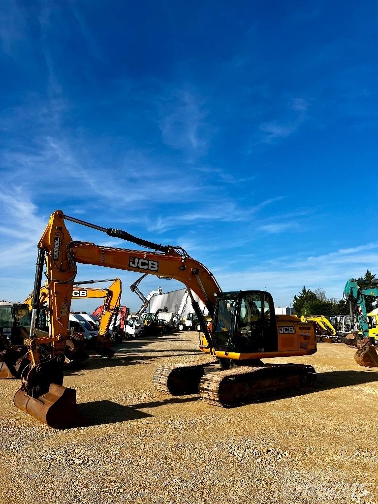 JCB JS 220 N LC Bageri guseničari
