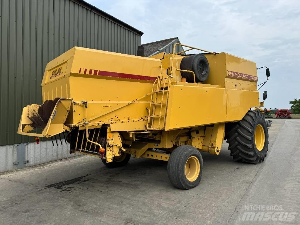 New Holland TX 36 Kombajni