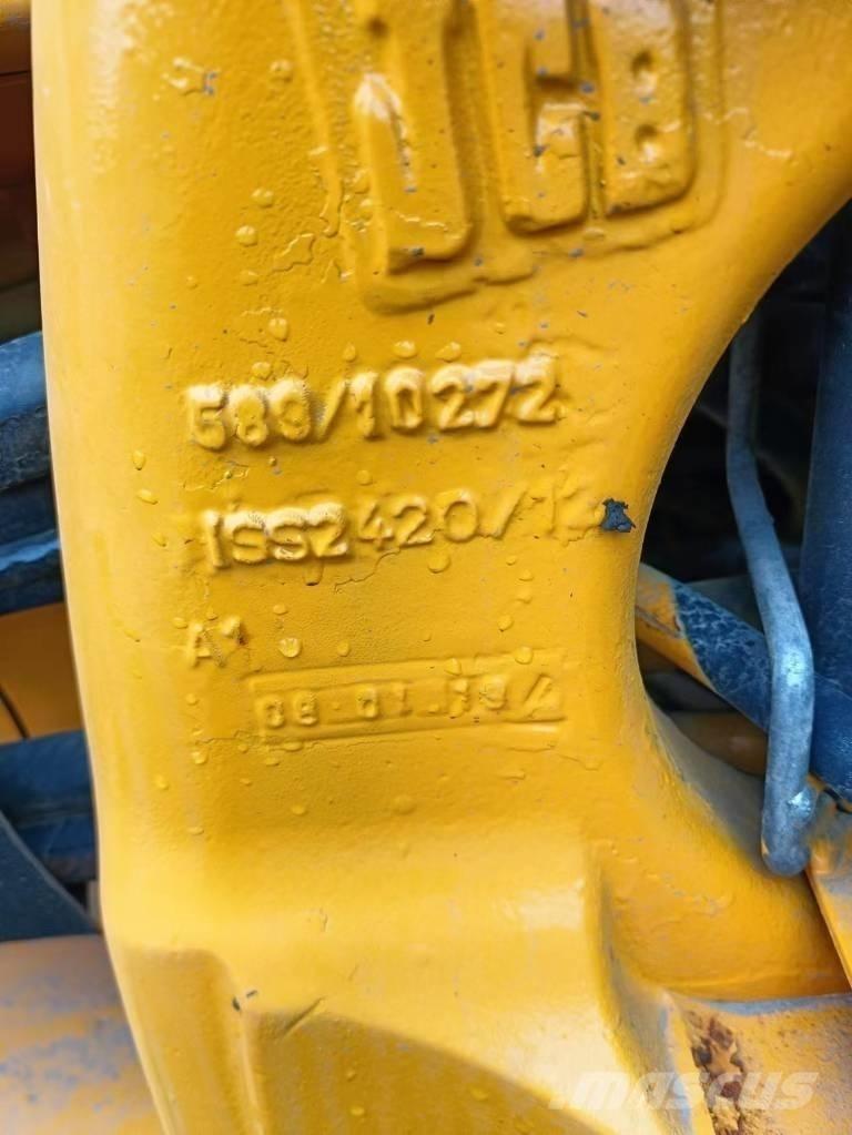 JCB 3 CX Bageri točkaši