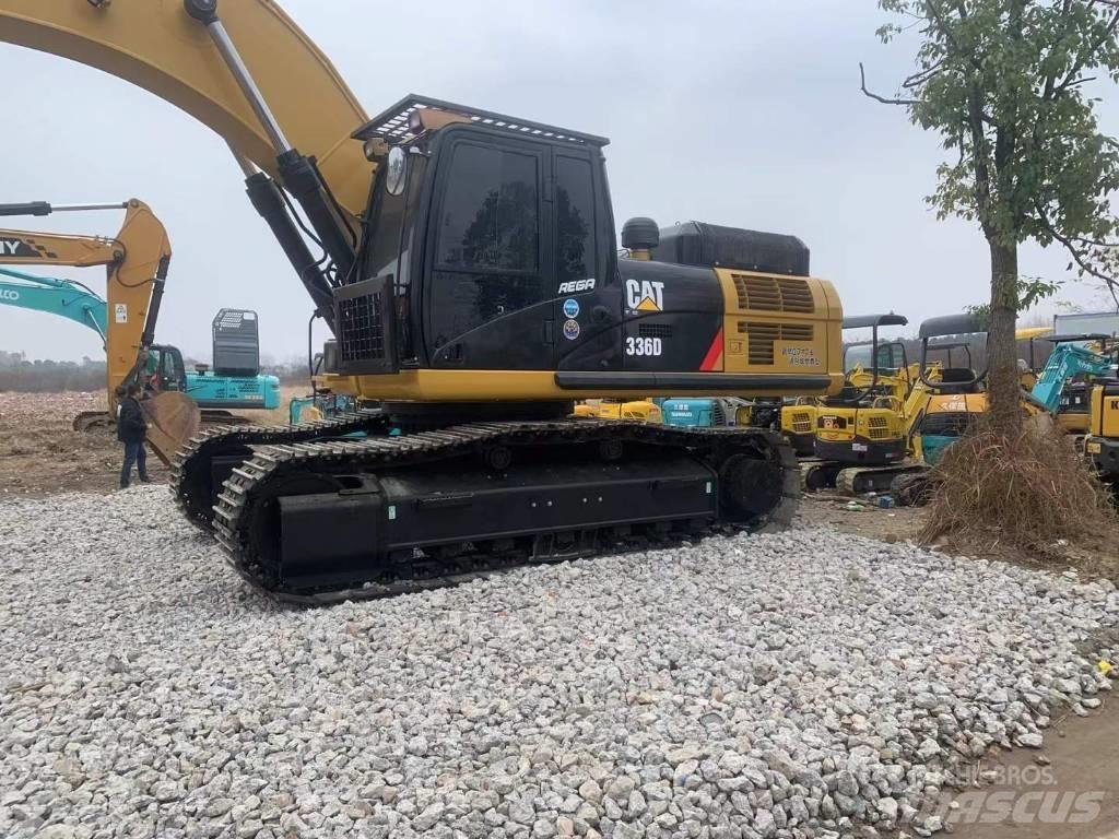 CAT 336 Bageri guseničari