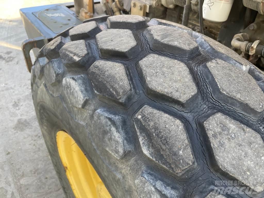 Bomag BW 177 DH-3 Valjci sa jednim bubnjem