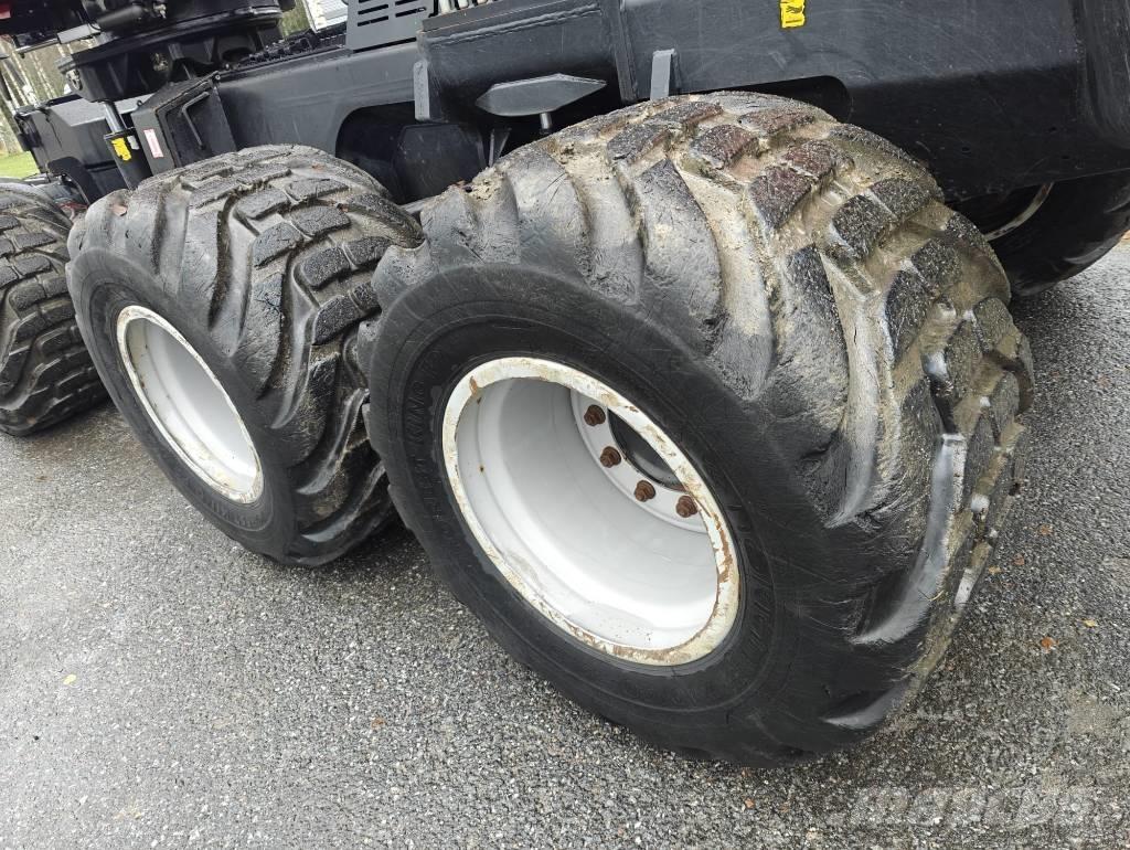 Komatsu 901 XC Harversteri