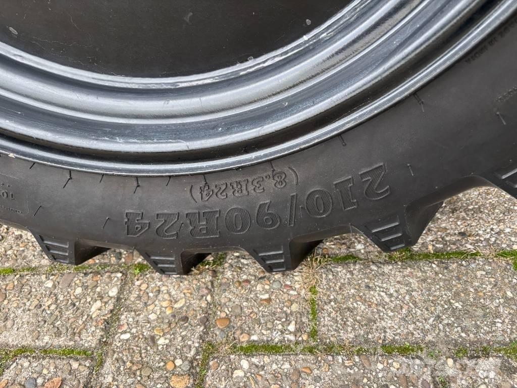 Kioti CK 3310 HST Manji traktori