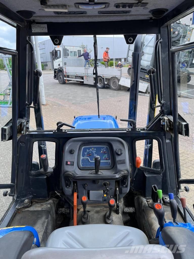 New Holland TK 4030f Traktori