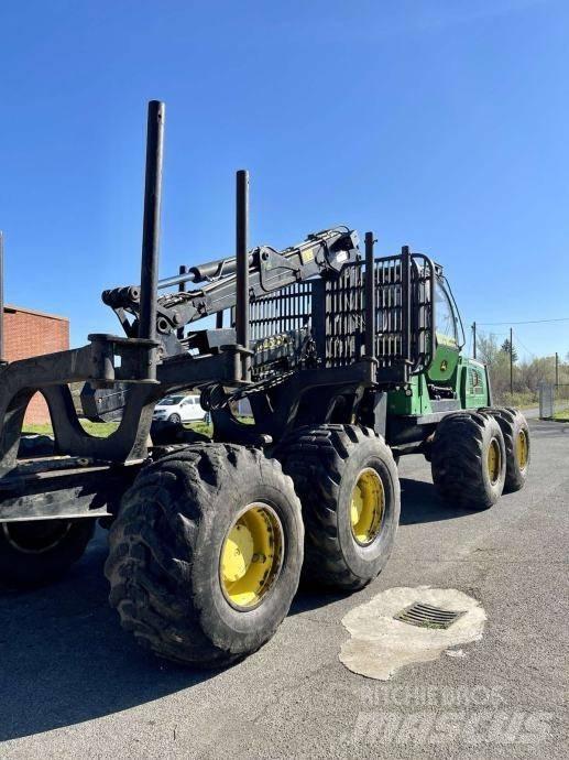 John Deere 1910 E Forvarderi