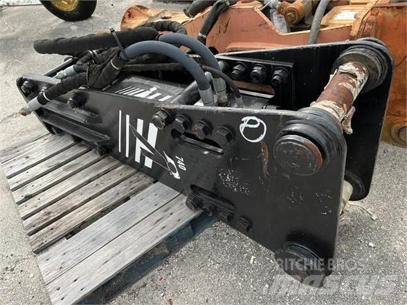 Allied 740 Čekići