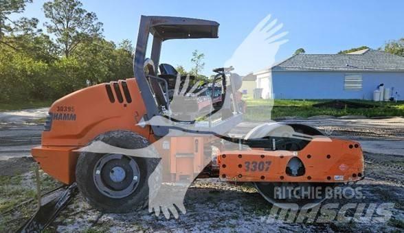 Hamm 3307 Valjci sa jednim bubnjem