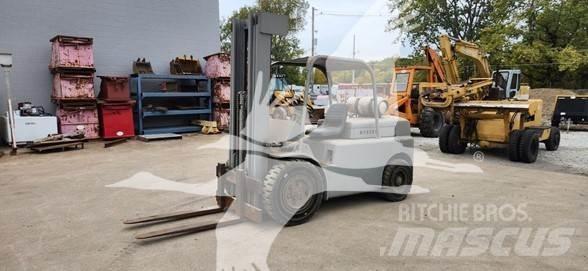 Hyster H80C Dizelski viljuškari