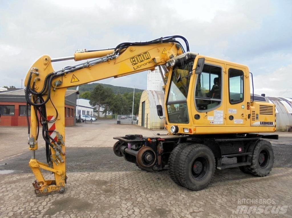 Liebherr A 900 C ZW Bageri točkaši