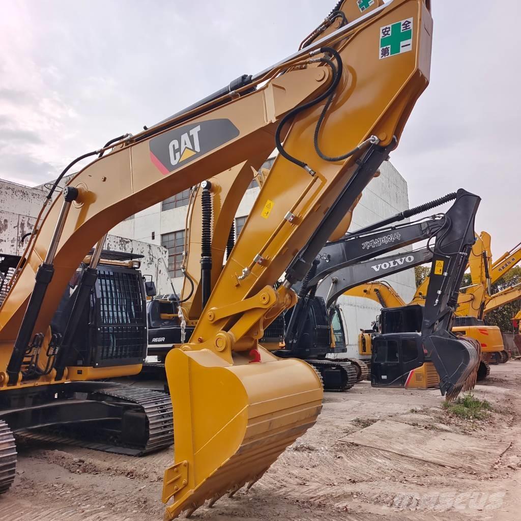 CAT 320 D2L Bageri guseničari