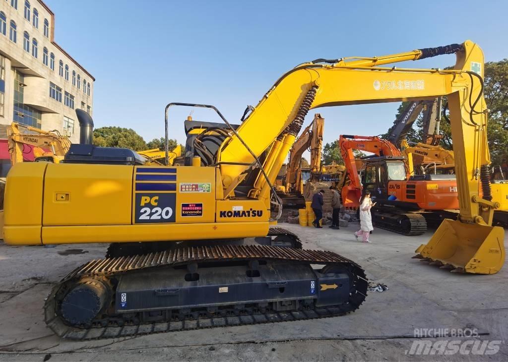 Komatsu PC 220-7 Bageri guseničari