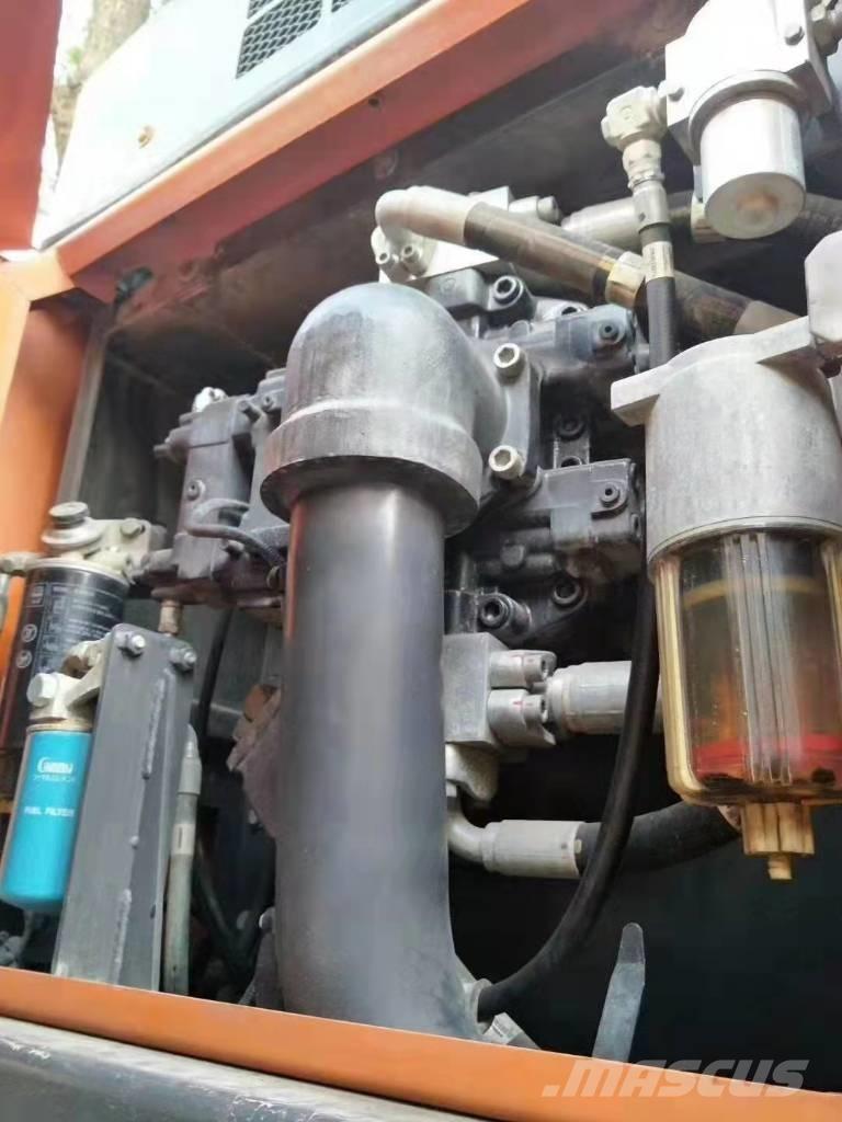 Doosan DX 530 LC-5 Bageri guseničari