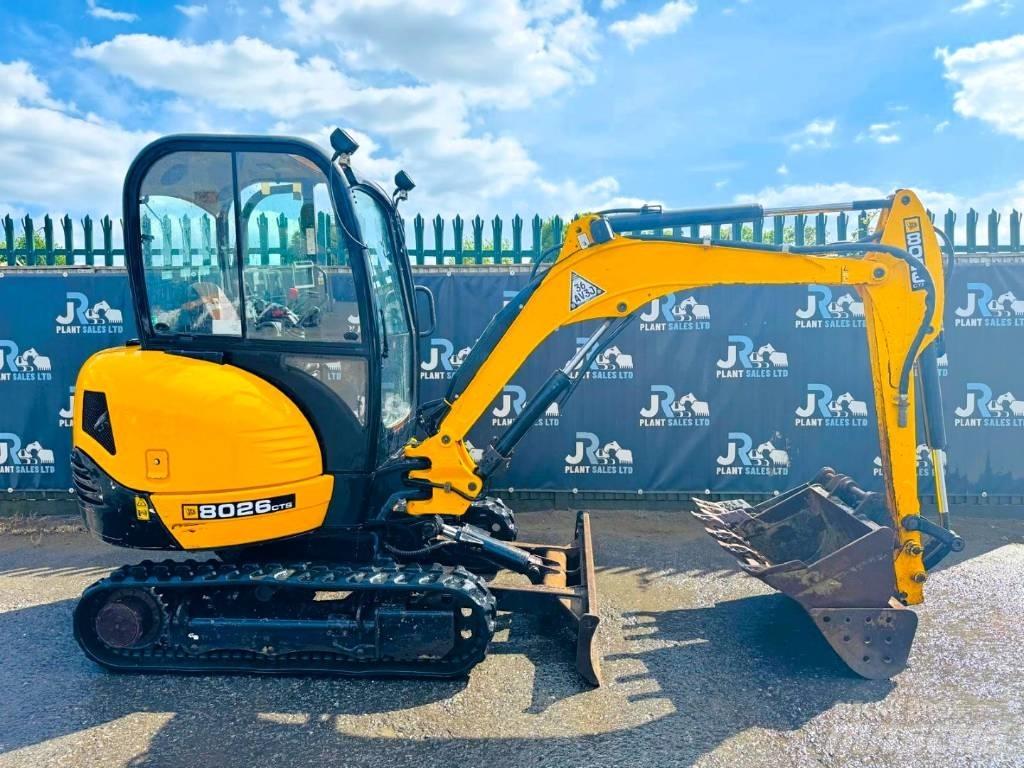 JCB 8026 CTS Mini bageri < 7t