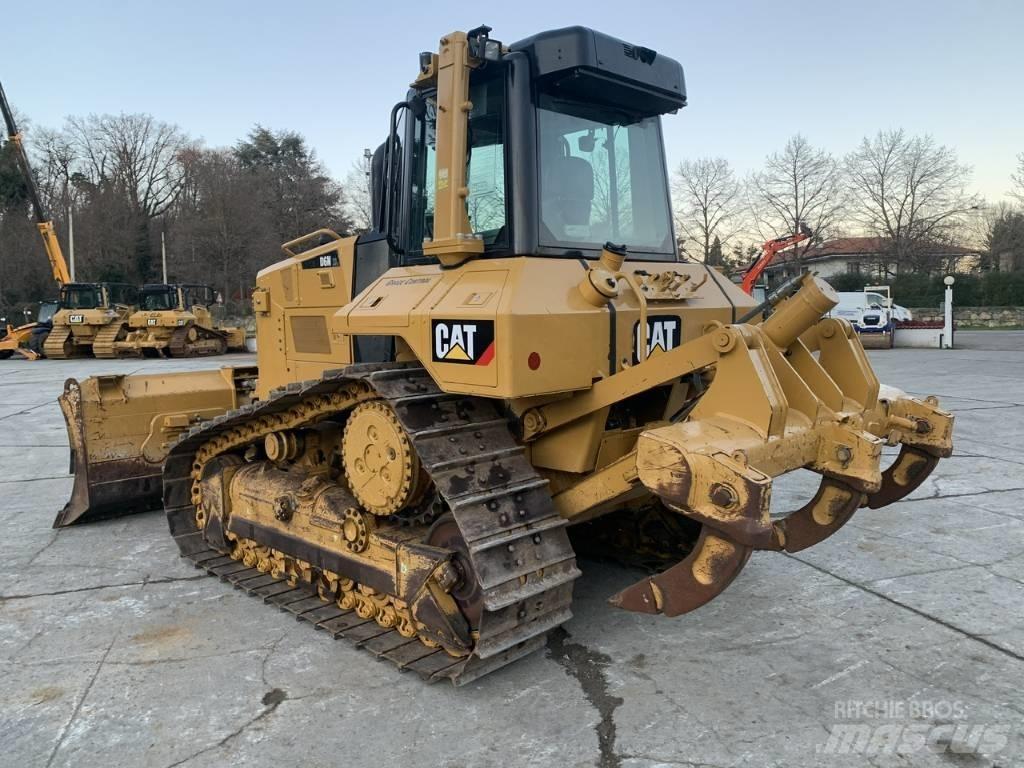 CAT D 6 N XL Buldožeri guseničari