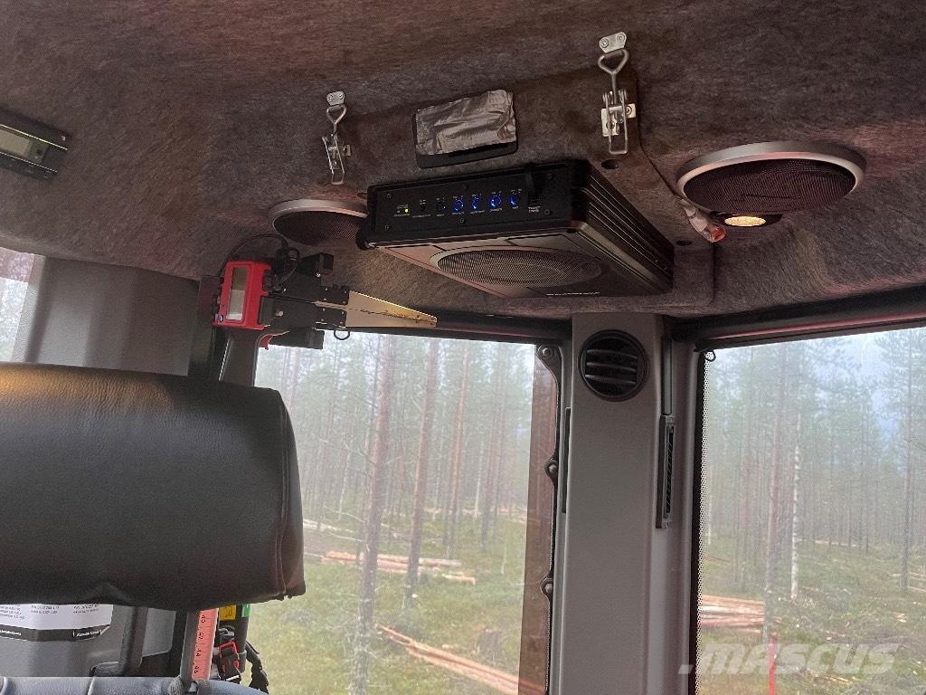 Komatsu 931 Harversteri