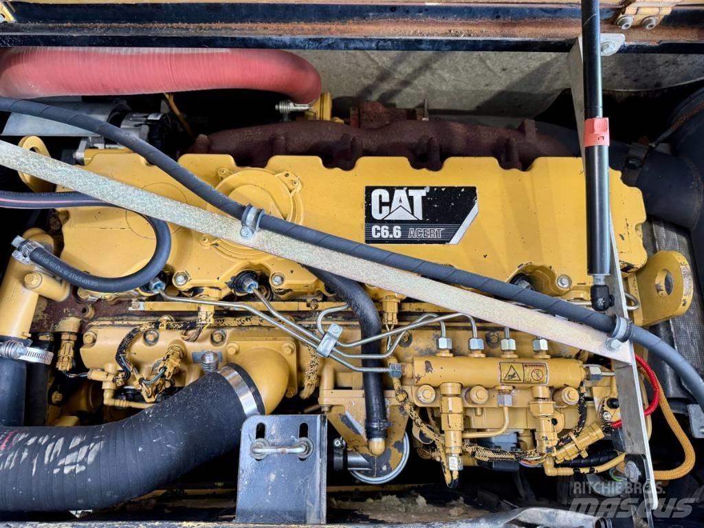 CAT M 318 D Bageri točkaši