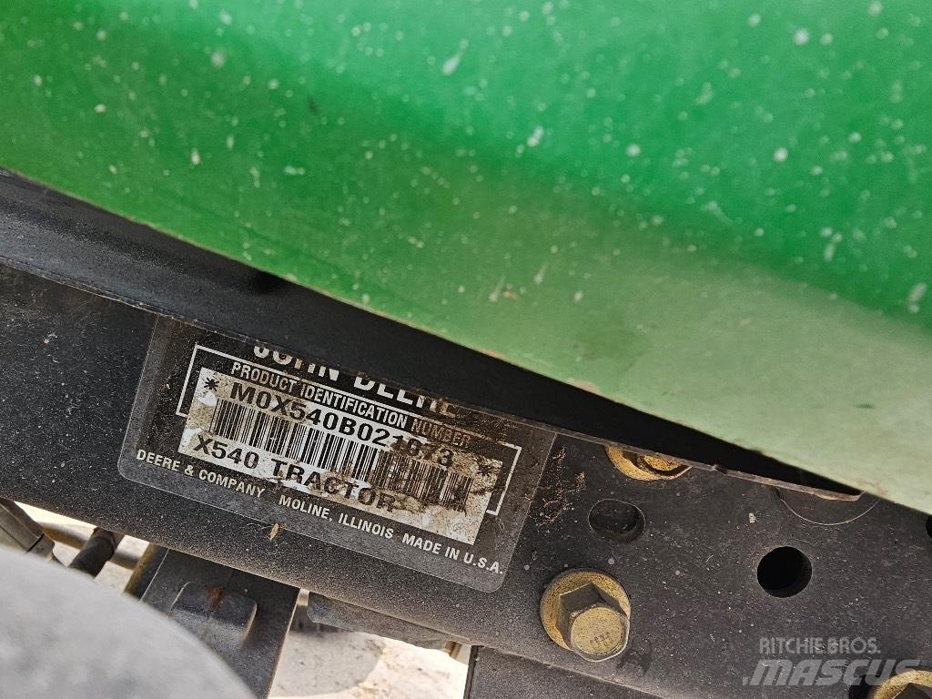John Deere X 540 Manji traktori